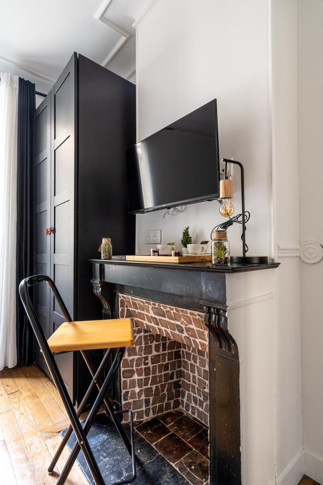 Apartament Au Marche Aux Puces De Saint Ouen Zewnętrze zdjęcie